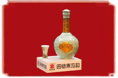 昌宁县烟酒回收四特酒.jpg